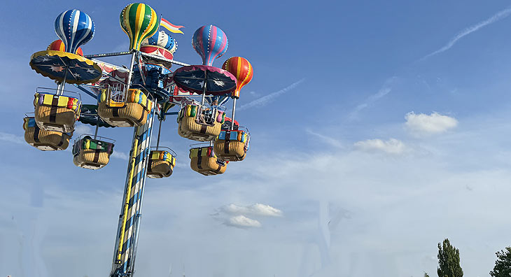 Neu auf dem Oktoberfest: Kinderfahrgeschäft "Die Montgolfiere" (©Foto:Martin Schmitz)